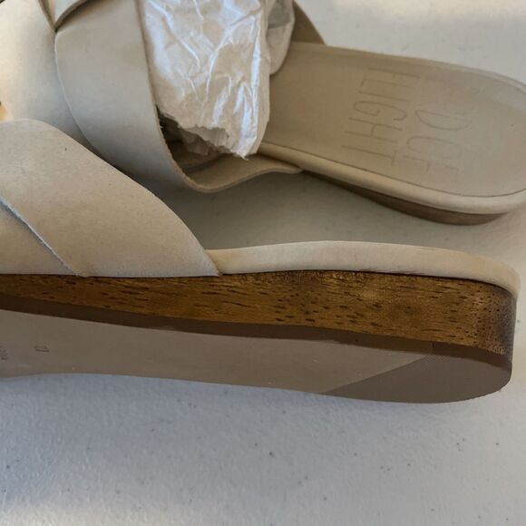 NEW Bird of Flight Slip Ons Shoes Womens Size 8B Tan Suede Feel Wood Heel - Picture 4 of 9